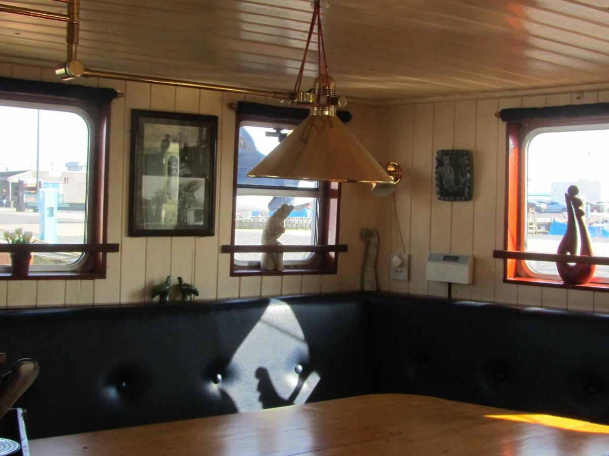 Zeilschip Fortuna Medemblik Bagian luar foto