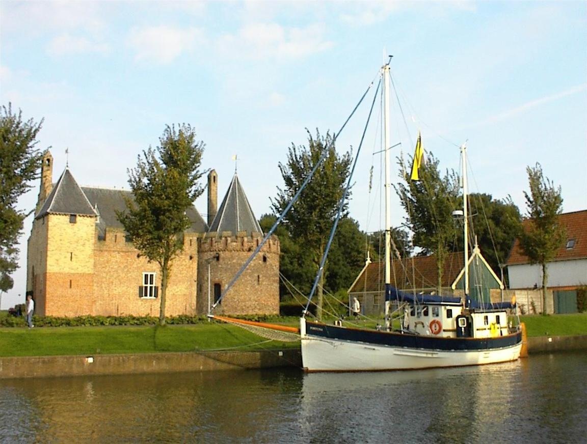 Zeilschip Fortuna Medemblik Bagian luar foto
