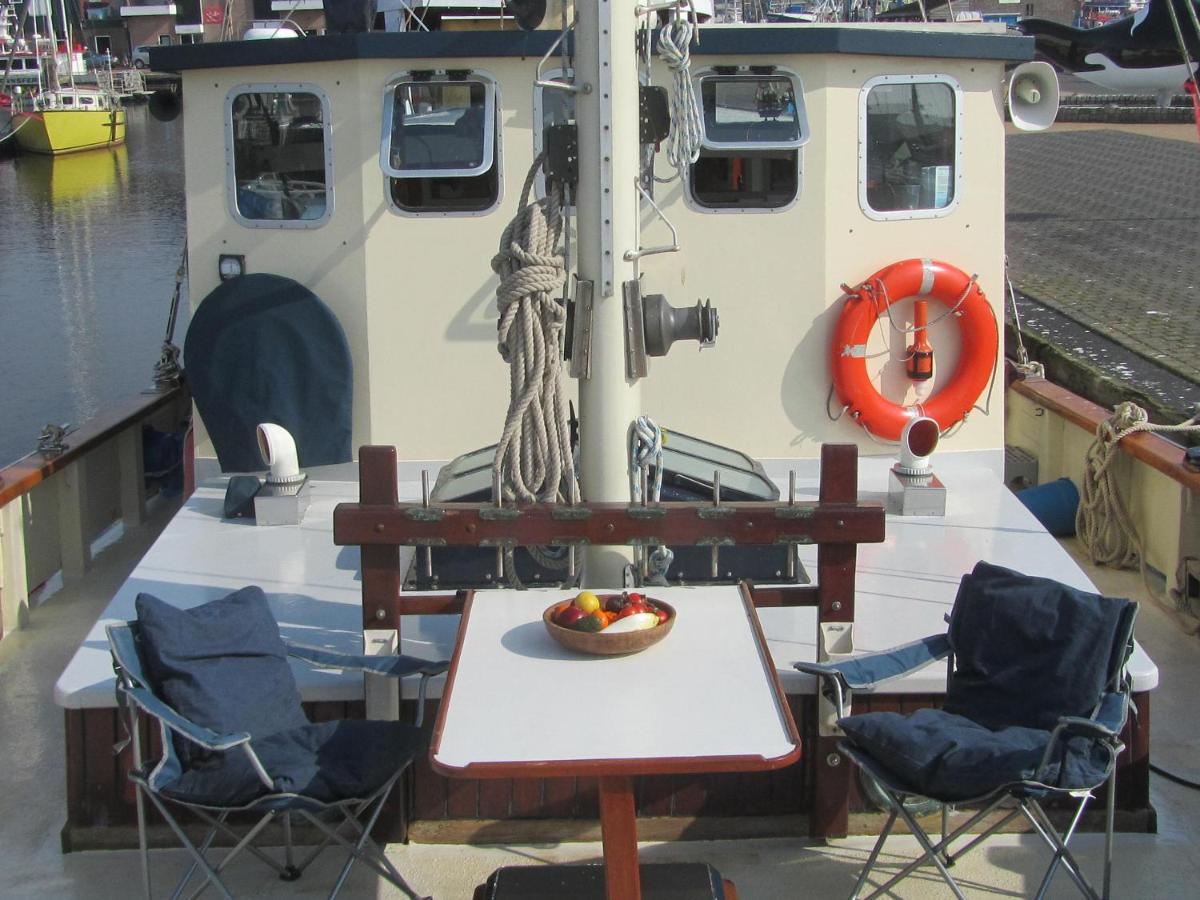 Zeilschip Fortuna Medemblik Bagian luar foto