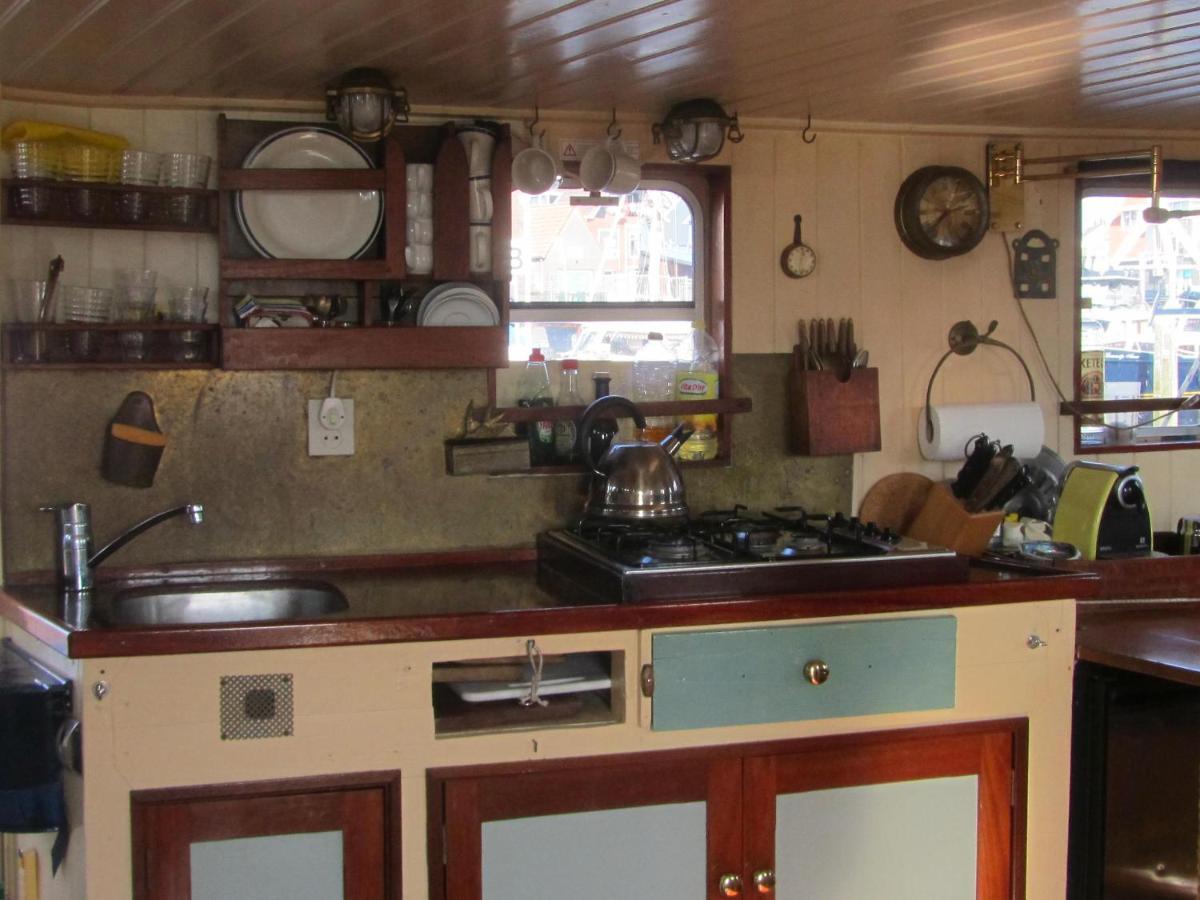 Zeilschip Fortuna Medemblik Bagian luar foto